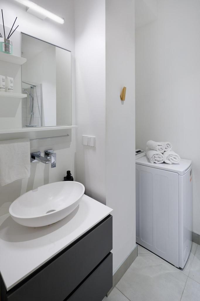 Kalnina Street Studio Apartment Ryga Zewnętrze zdjęcie